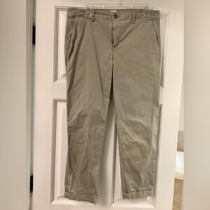 GAP For Good Women's Girlfriend Khakis